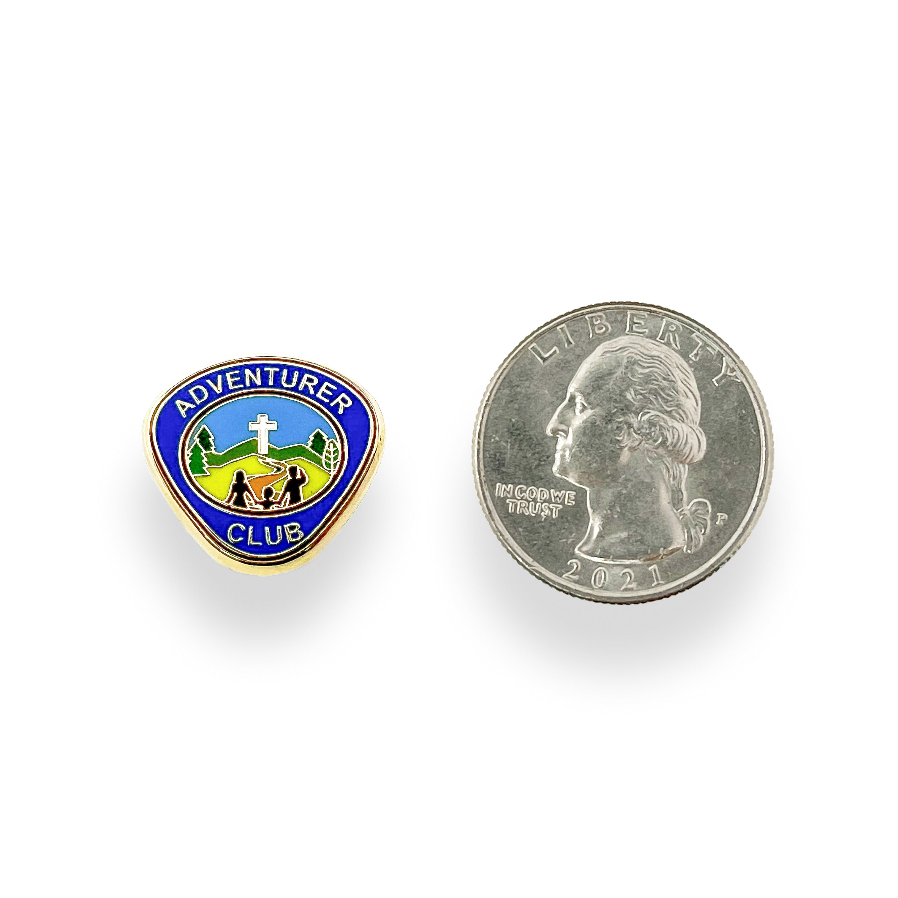 Broche de lapela com logotipo de aventureiro