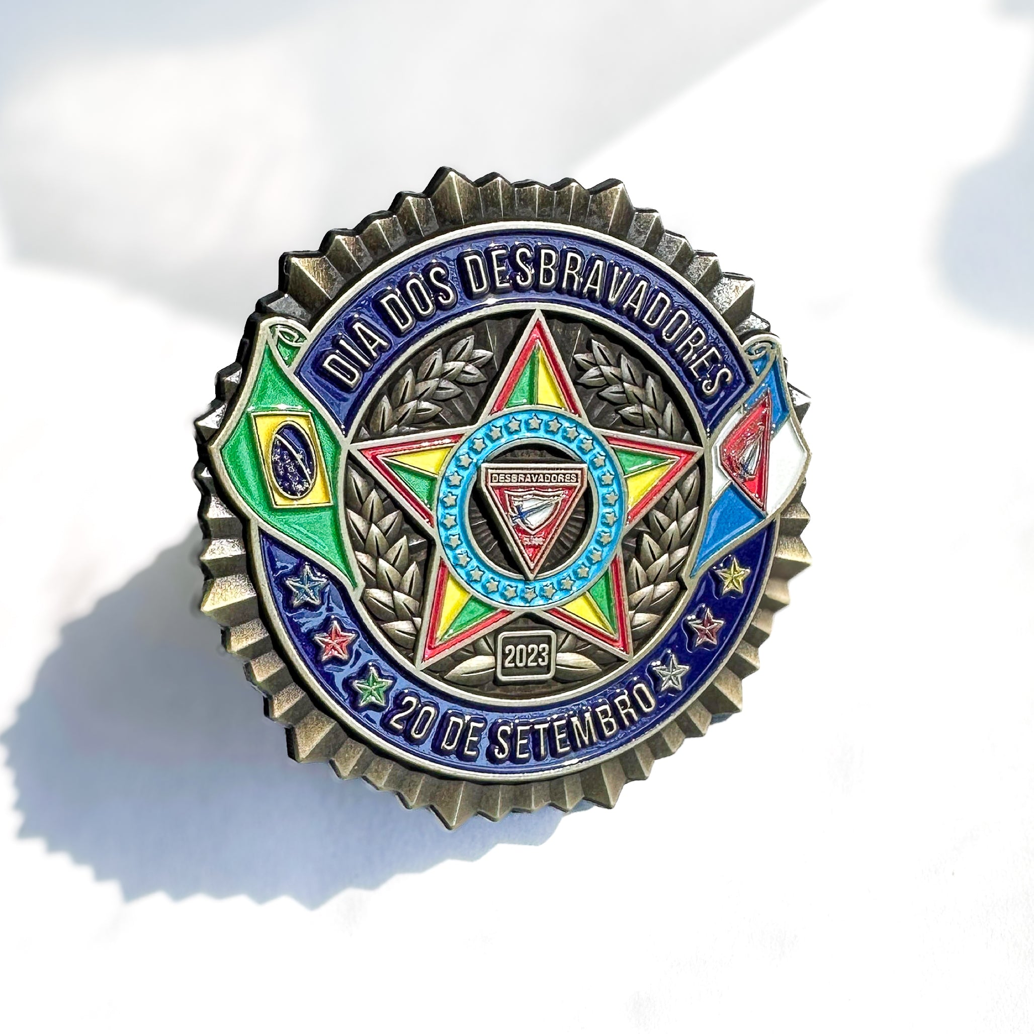 Pin del Día Nacional del Pionero de Brasil