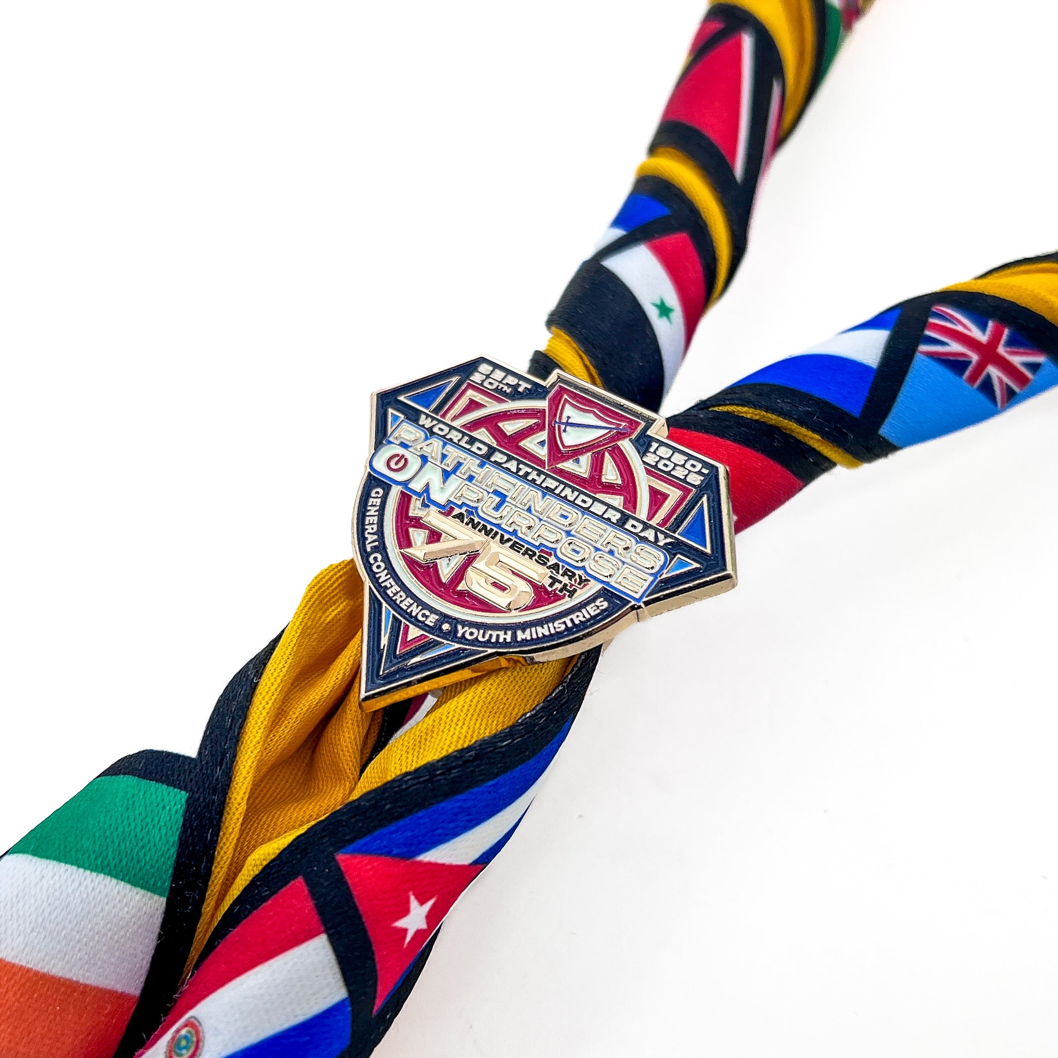 Dia Mundial do Desbravador 2024 "Jesus acampa com você" Pin