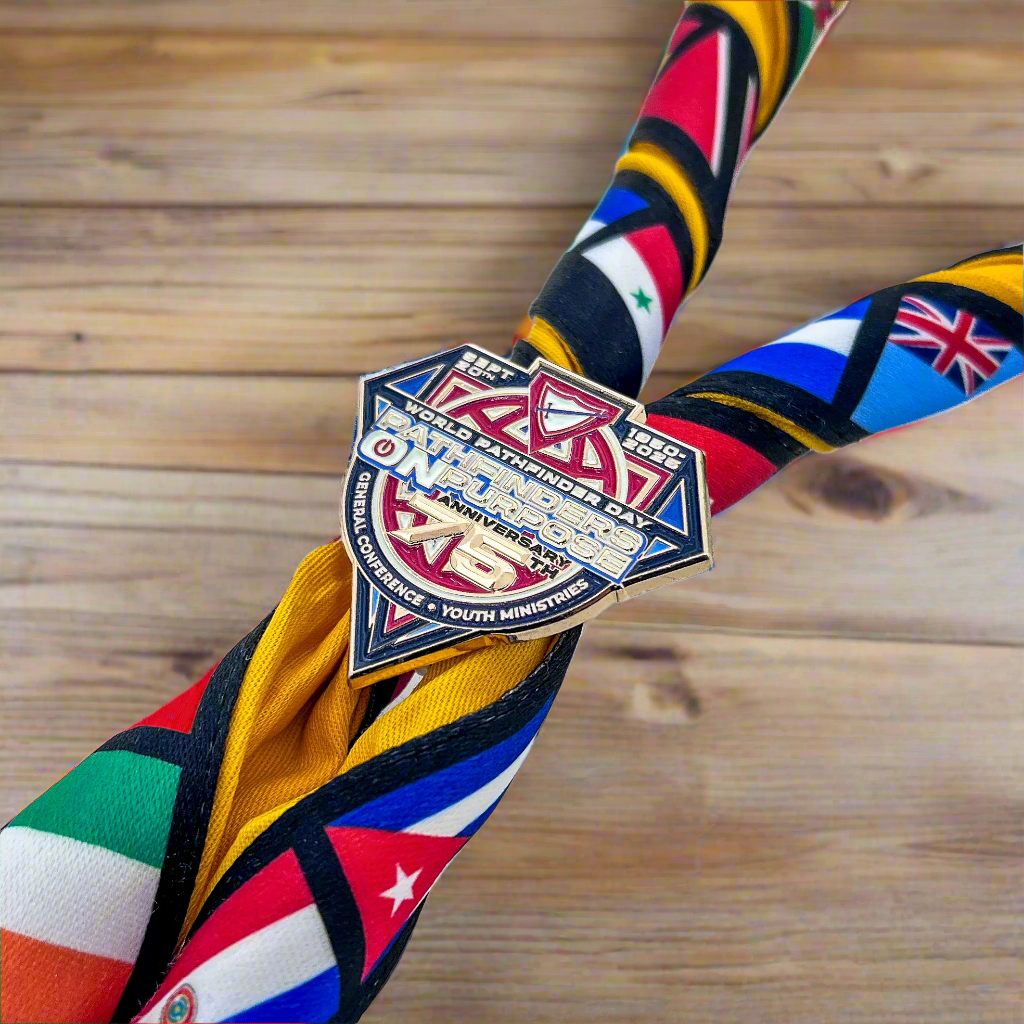 Dia Mundial do Desbravador 2024 "Jesus acampa com você" Pin
